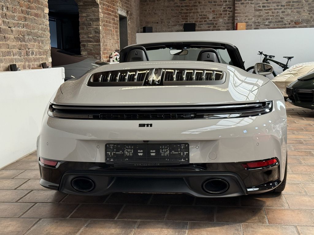 Porsche 992 2024