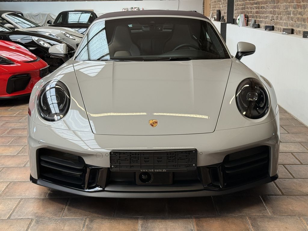 Porsche 992 2024