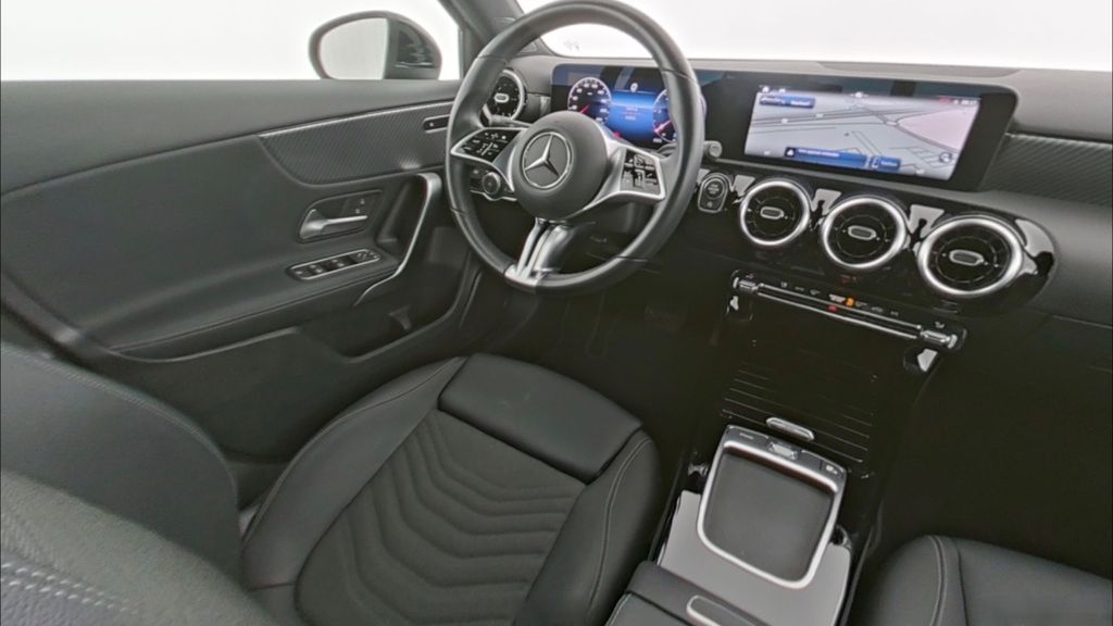 Mercedes-Benz A 180 2014