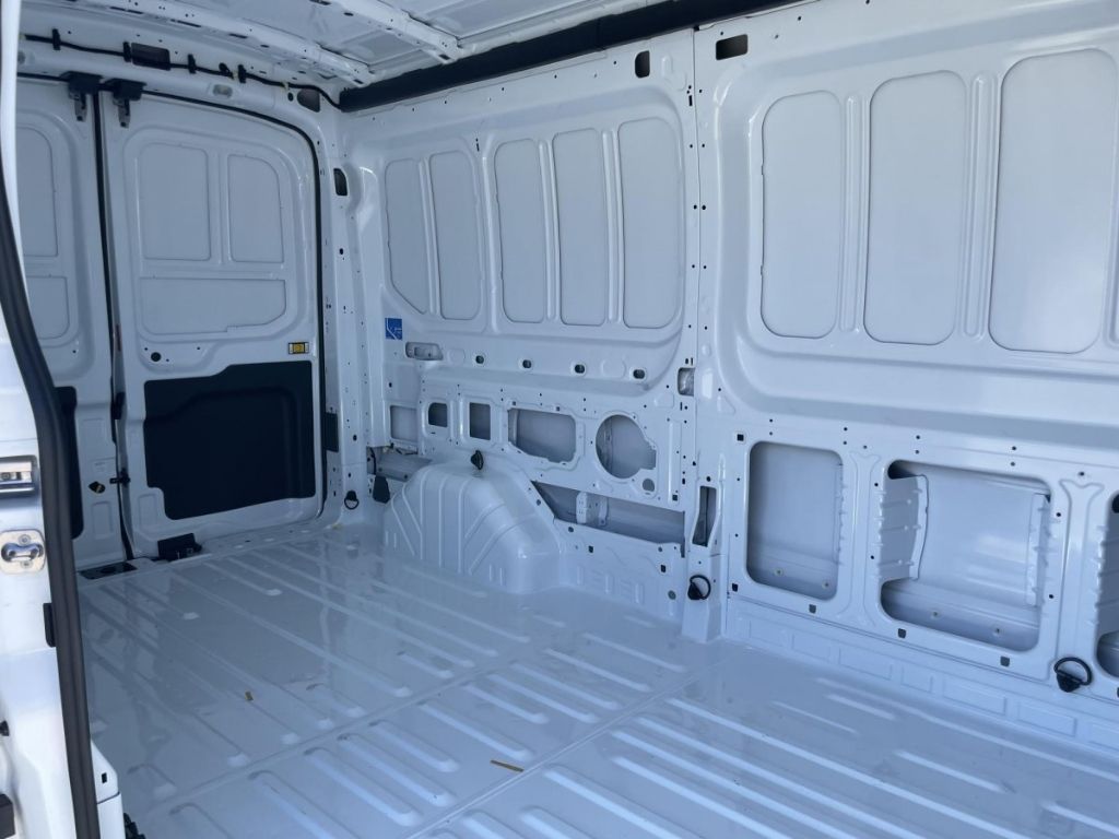 Ford Transit 2025