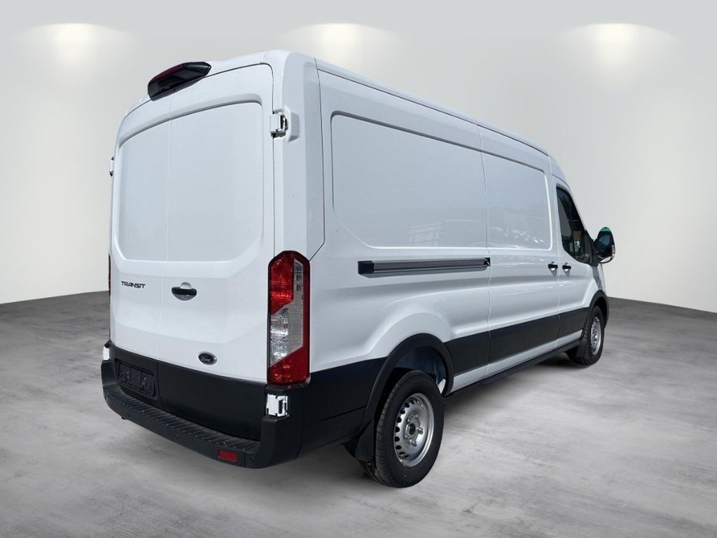 Ford Transit 2025