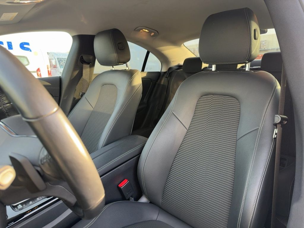Mercedes-Benz CLA 250 2021