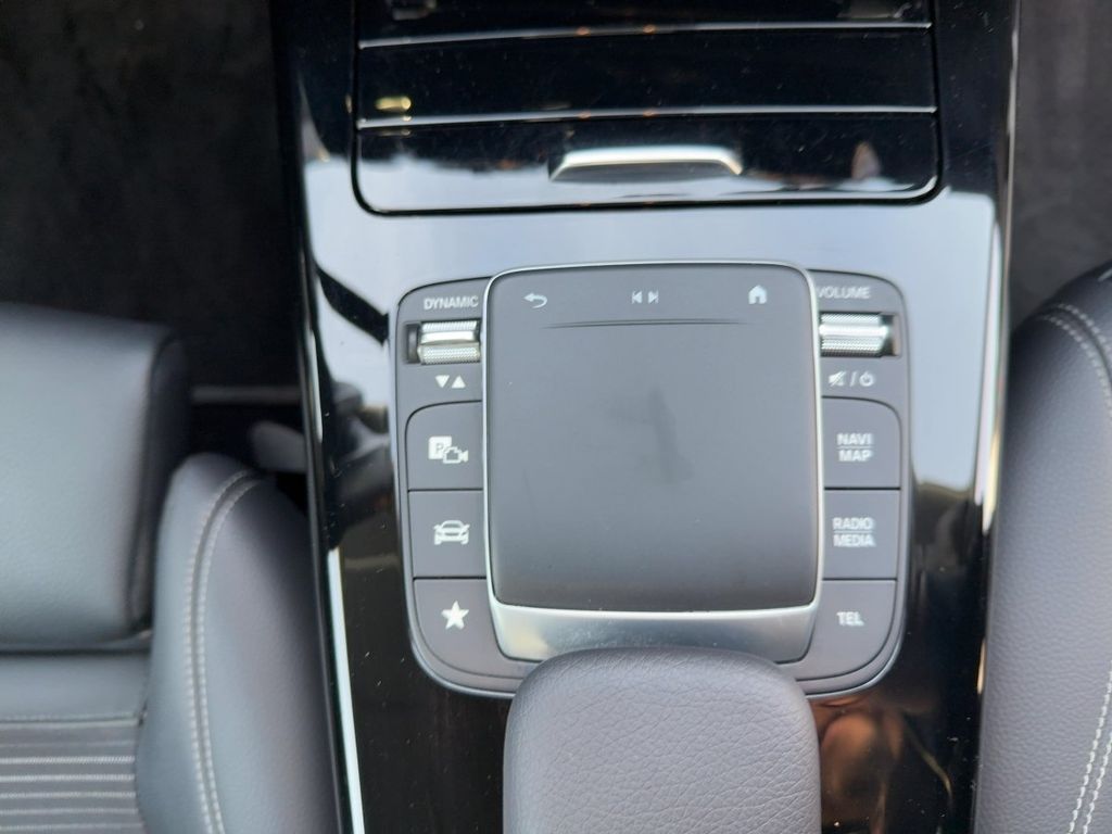 Mercedes-Benz CLA 250 2021