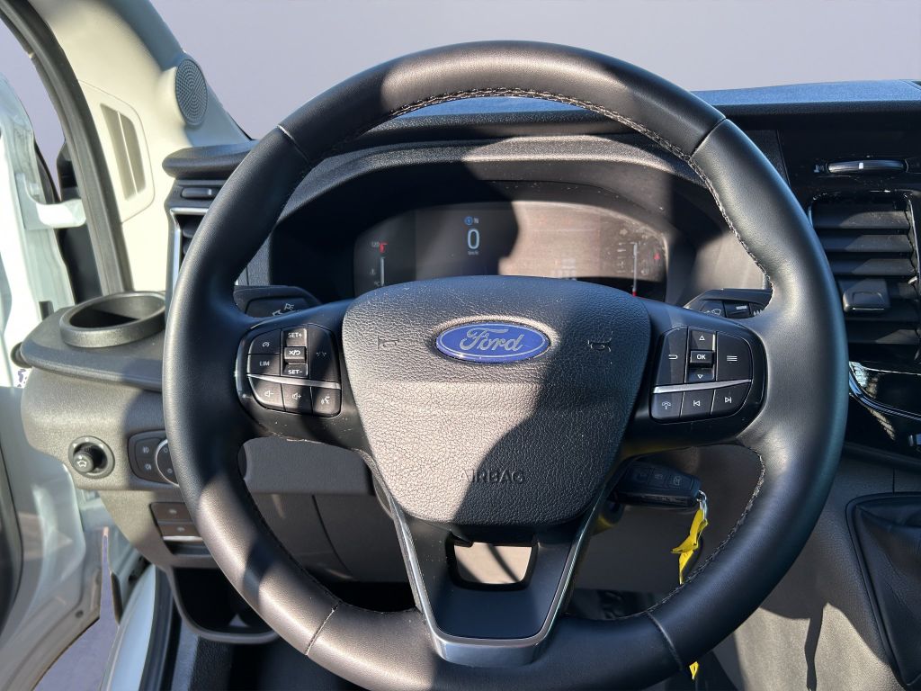 Ford Transit 2025