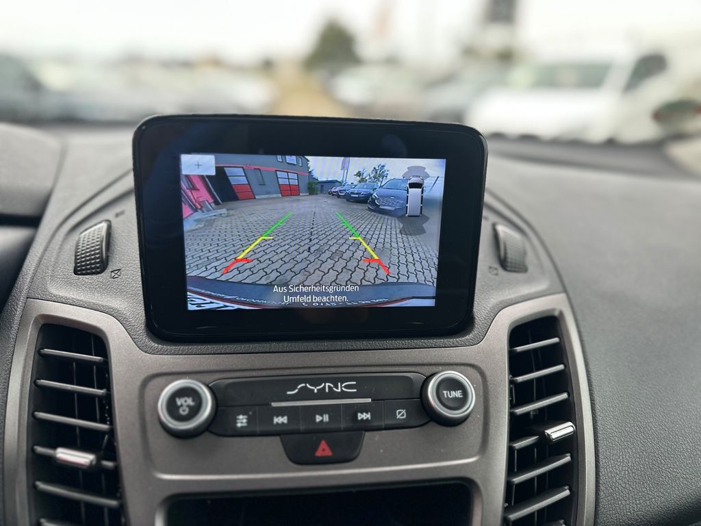 Ford Grand Tourneo 2022