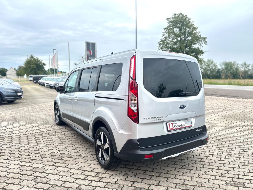 Ford Grand Tourneo 2022