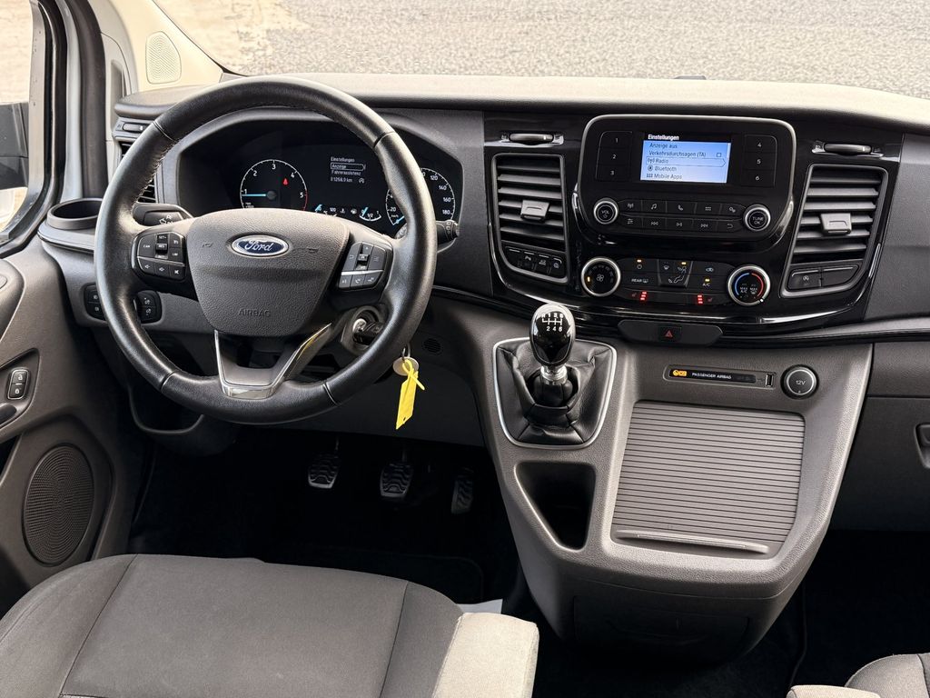 Ford Tourneo Custom 2020