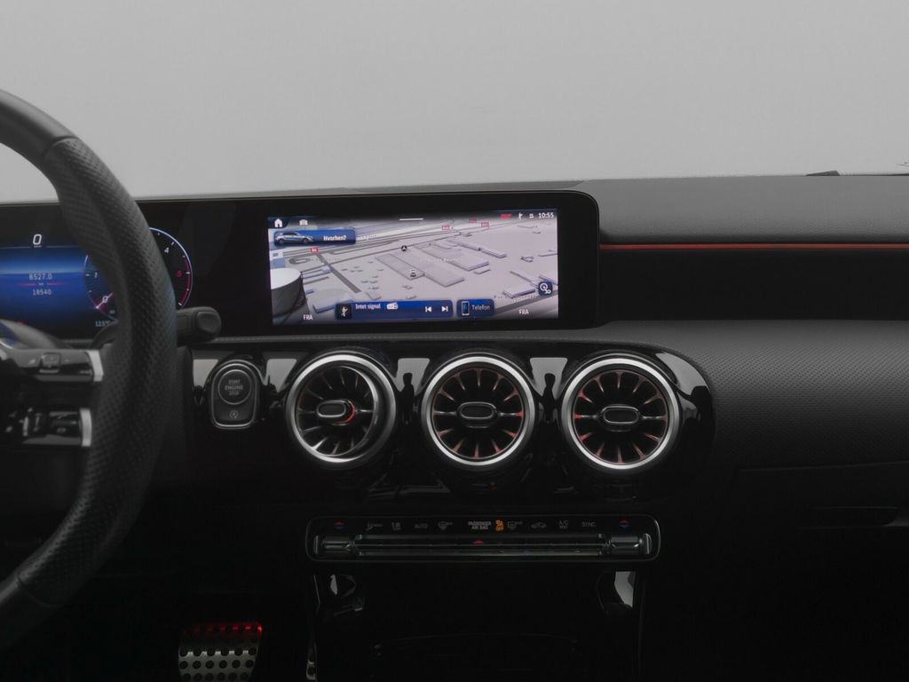 Mercedes-Benz A 200 2024