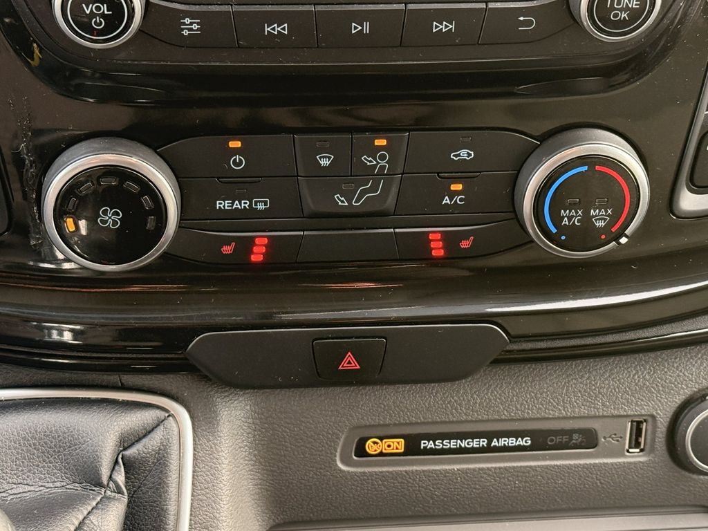 Ford Tourneo Custom 2020