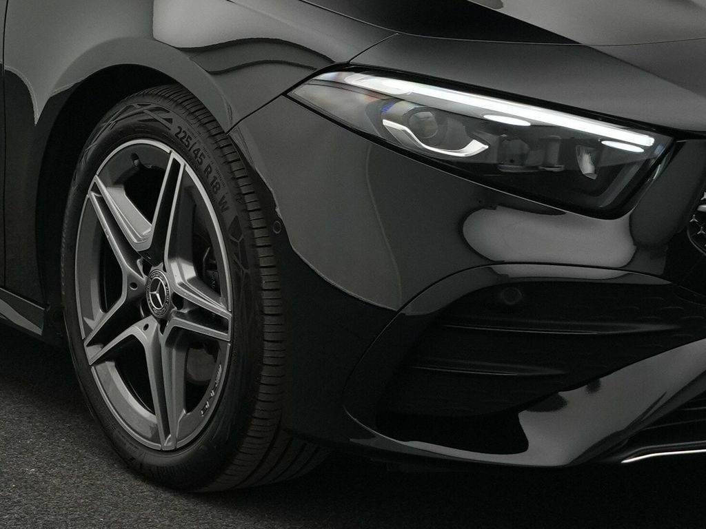 Mercedes-Benz A 200 2024