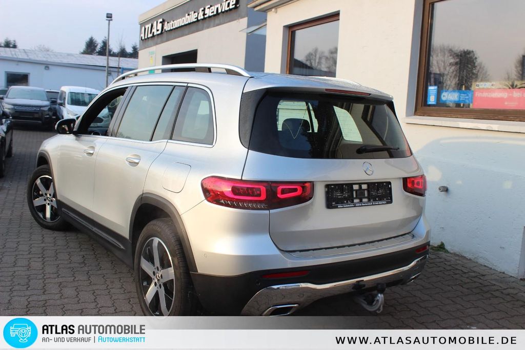 Mercedes-Benz GLB 180 2023