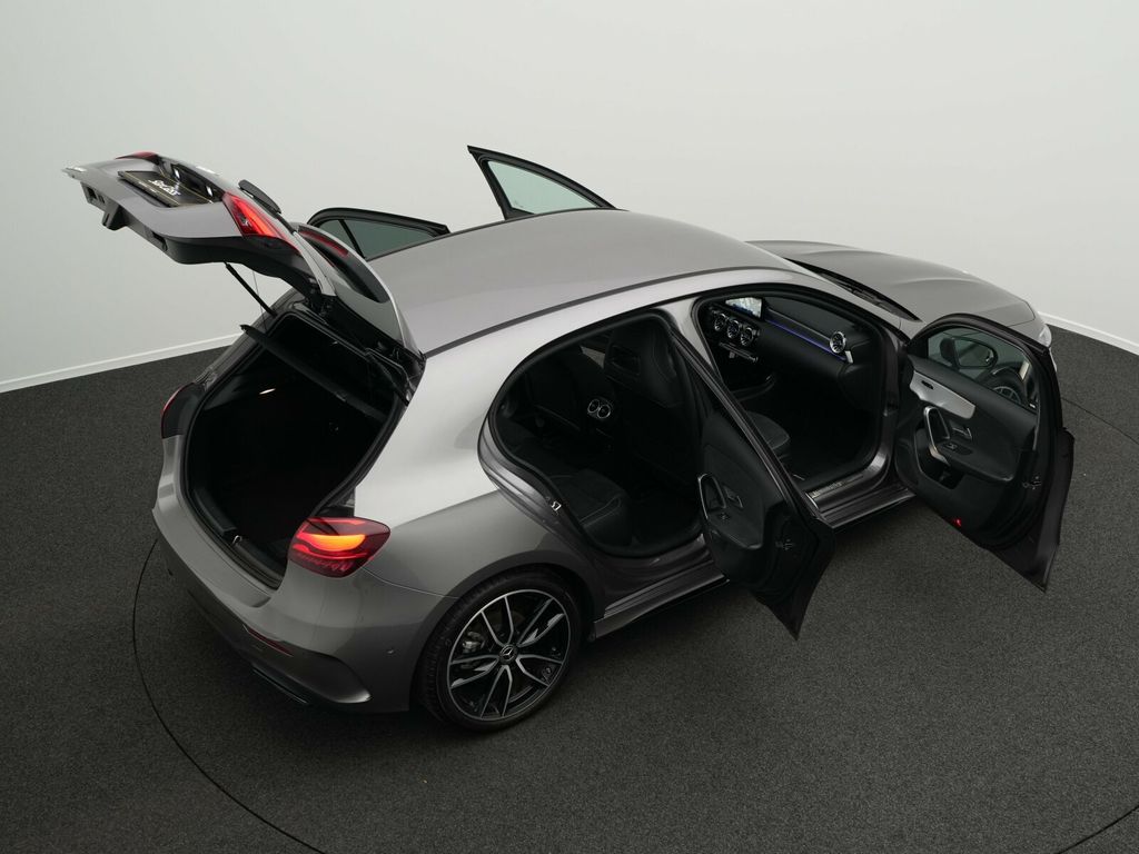 Mercedes-Benz A 200 2025