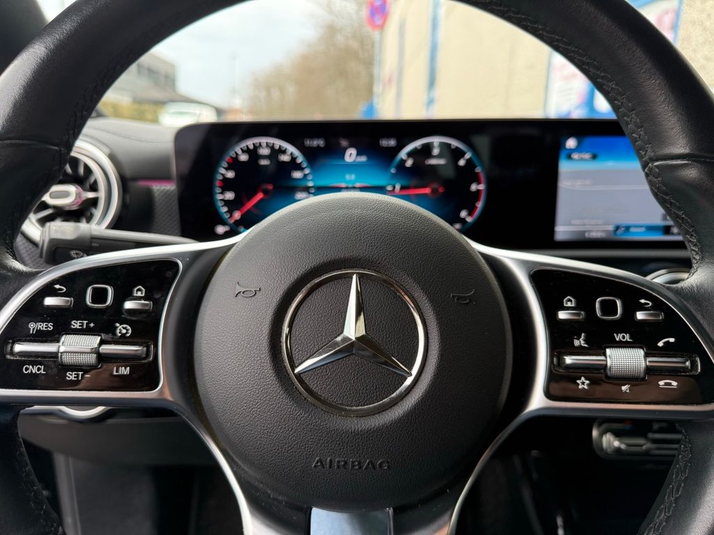 Mercedes-Benz CLA 180 2020