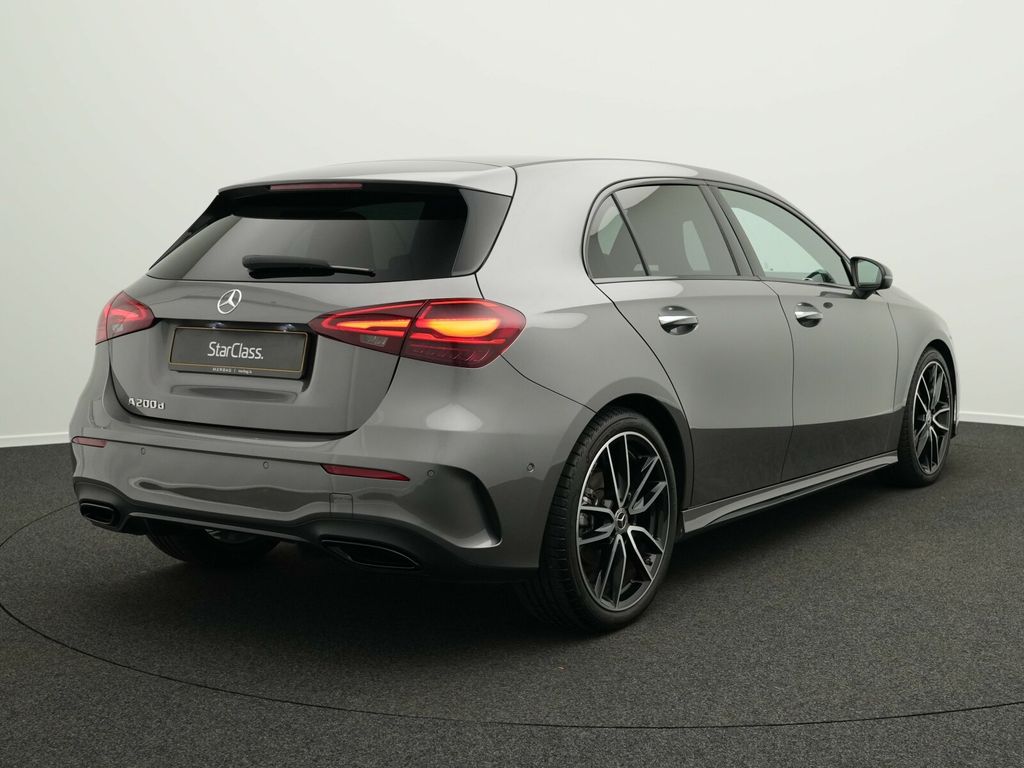 Mercedes-Benz A 200 2025