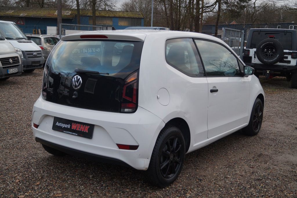 Volkswagen up! 2016