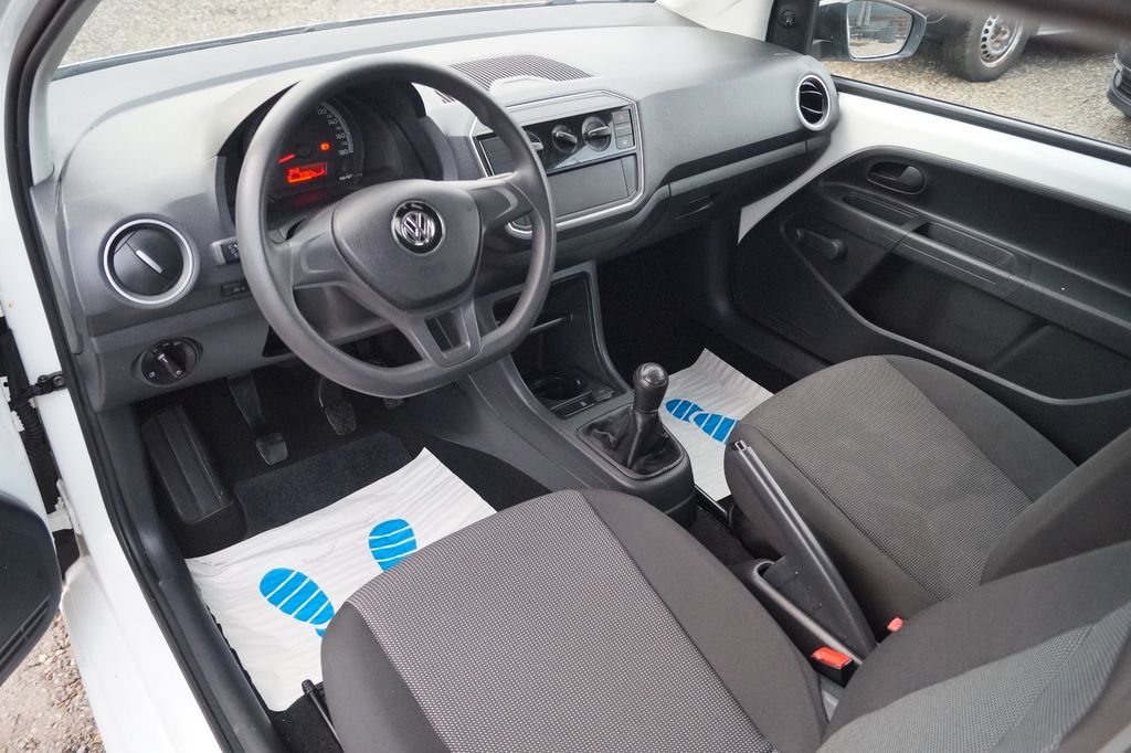 Volkswagen up! 2016