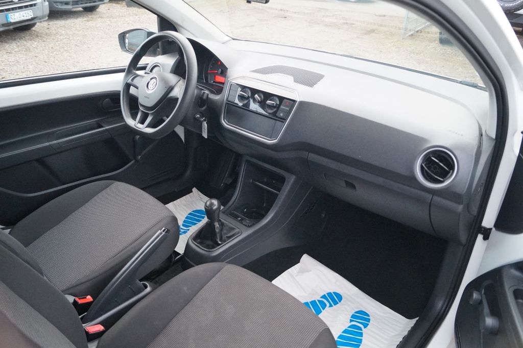 Volkswagen up! 2016