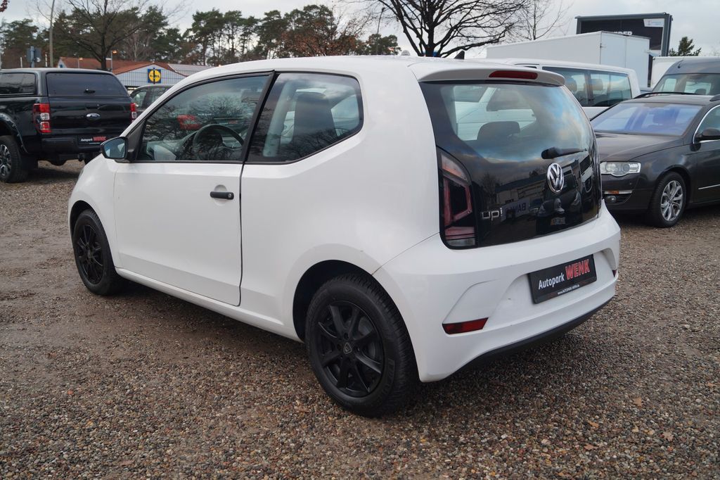 Volkswagen up! 2016