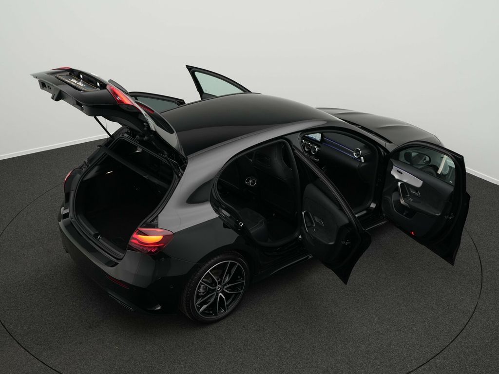 Mercedes-Benz A 200 2025