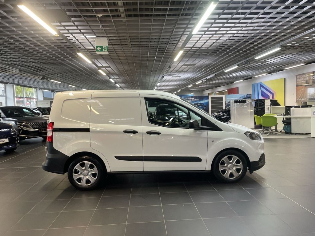 Ford Transit Courier 2021