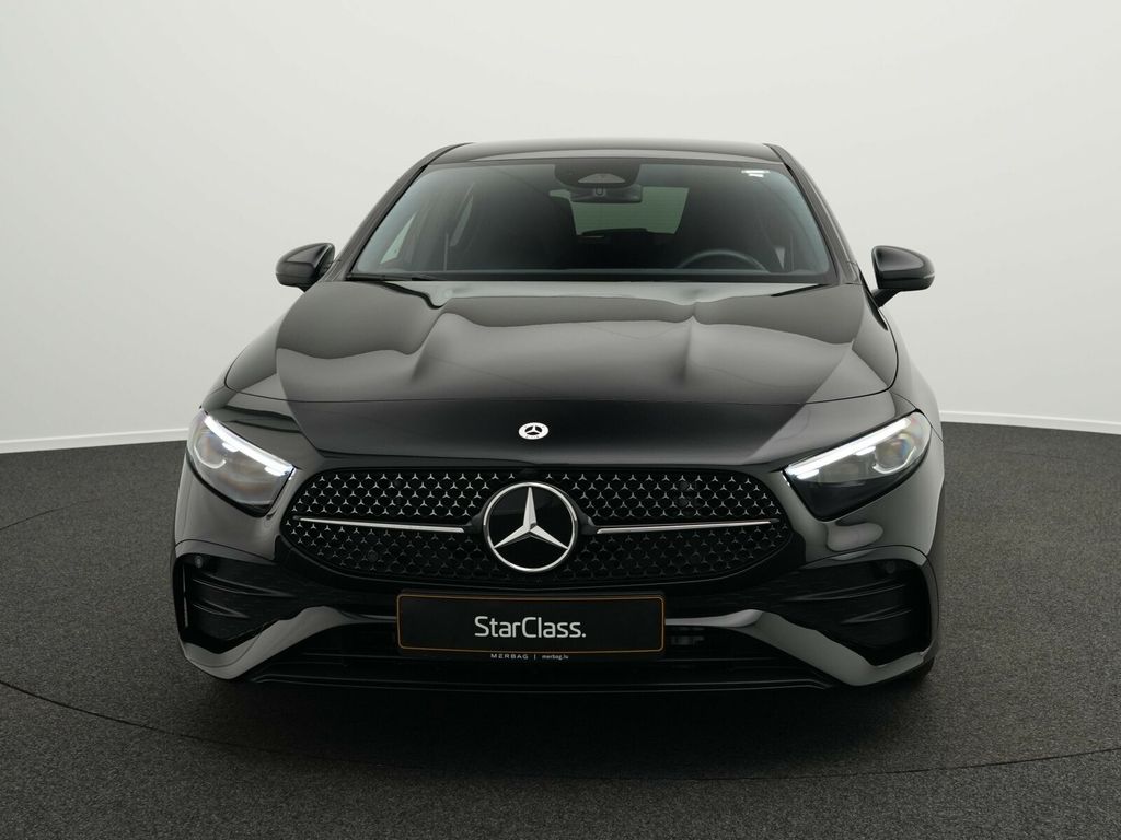 Mercedes-Benz A 200 2025