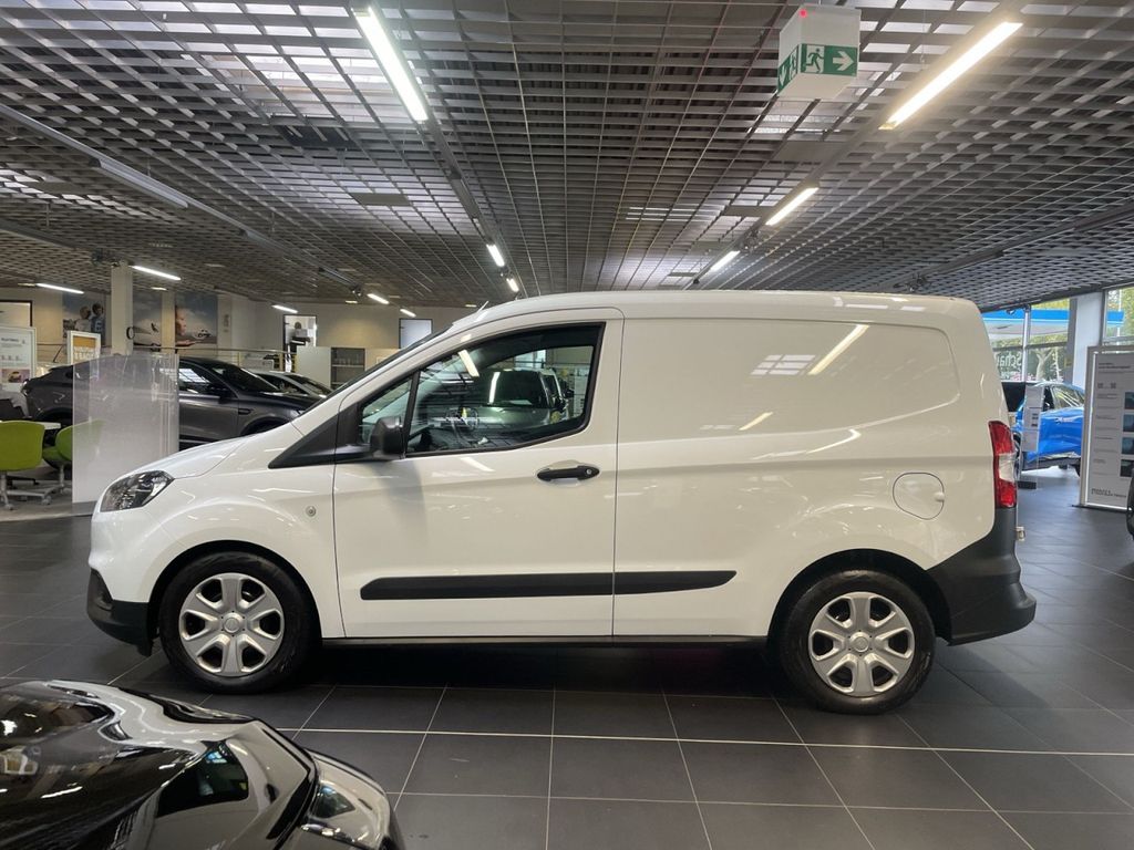 Ford Transit Courier 2021
