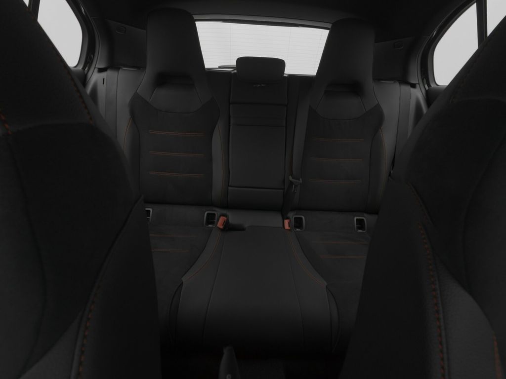 Mercedes-Benz A 200 2024