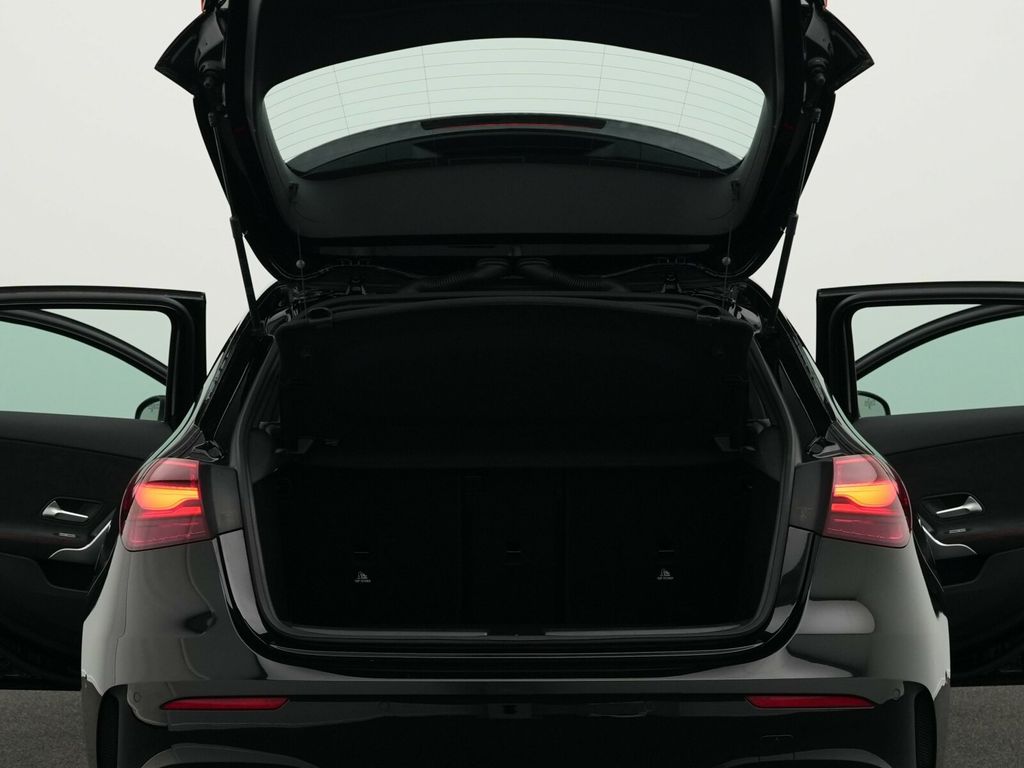 Mercedes-Benz A 200 2024