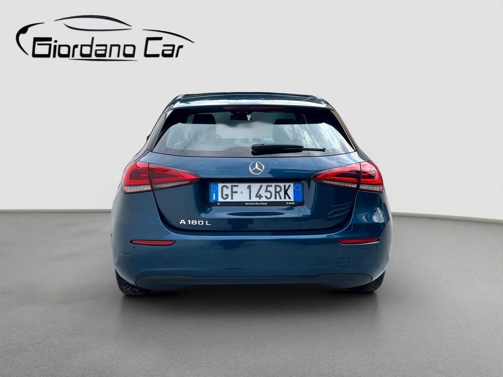 Mercedes-Benz A 180 2021