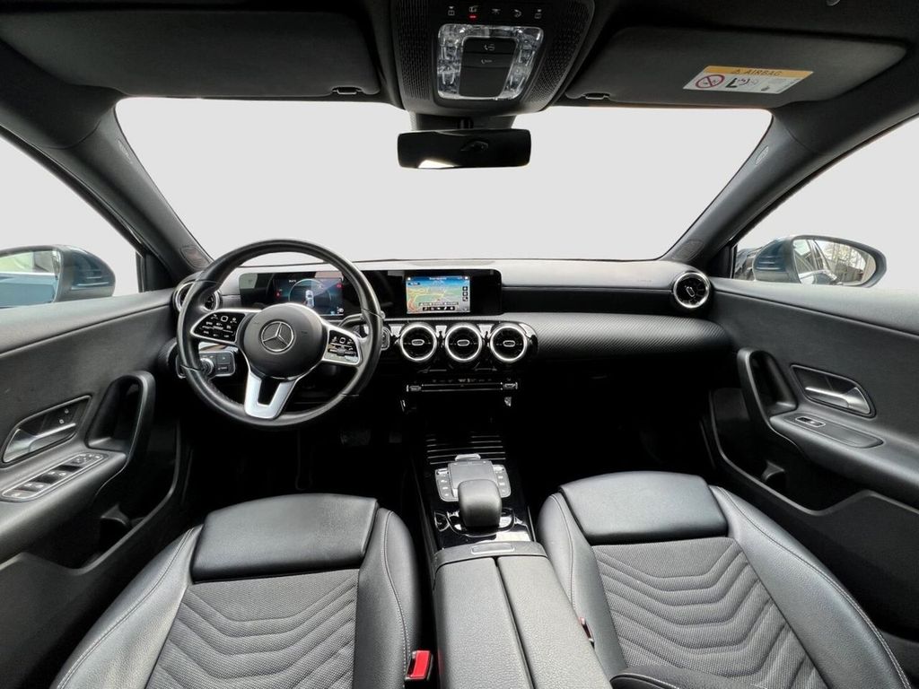 Mercedes-Benz A 180 2021