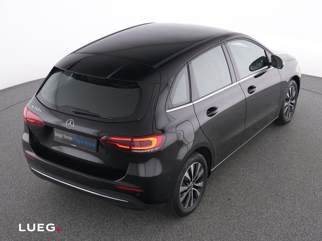 Mercedes-Benz B 250 2022