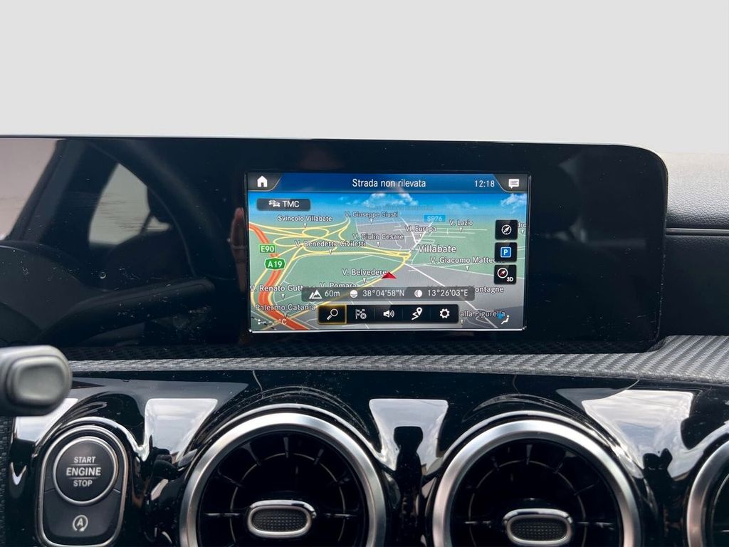 Mercedes-Benz A 180 2021