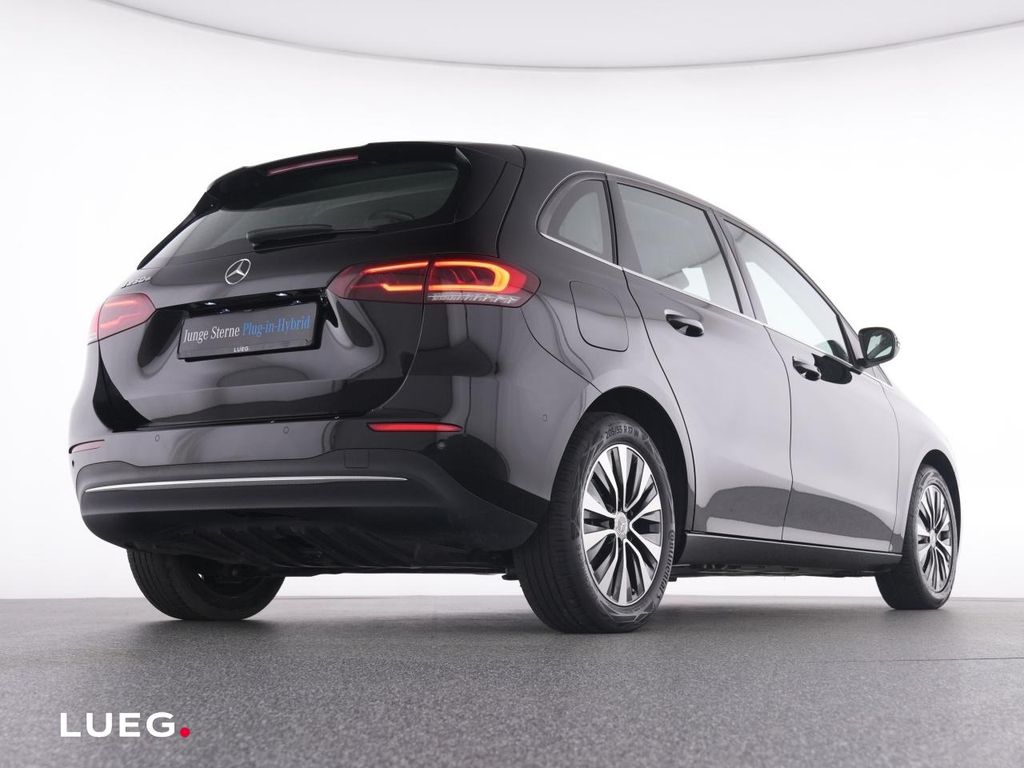 Mercedes-Benz B 250 2022