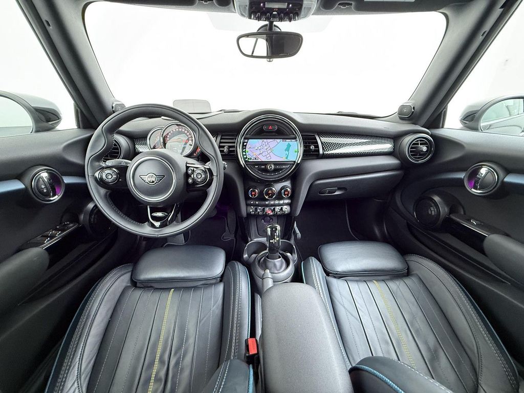 MINI Cooper Cabrio 2020