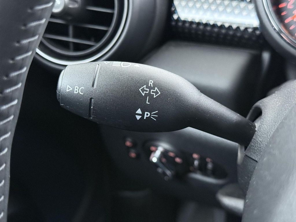 MINI Cooper Cabrio 2020