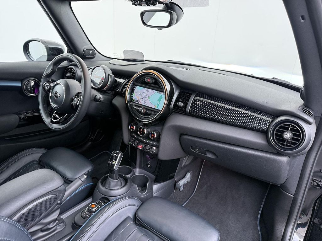 MINI Cooper Cabrio 2020