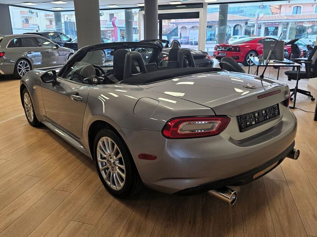 Fiat 124 Spider 2017