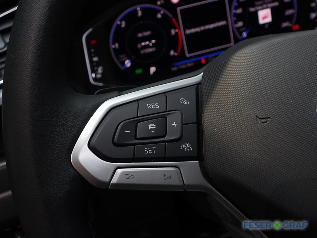 Volkswagen Touran 2024