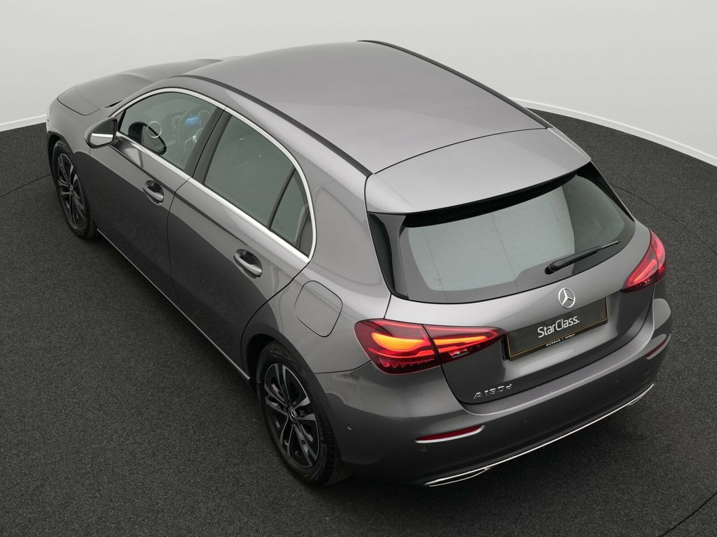 Mercedes-Benz A 180 2024