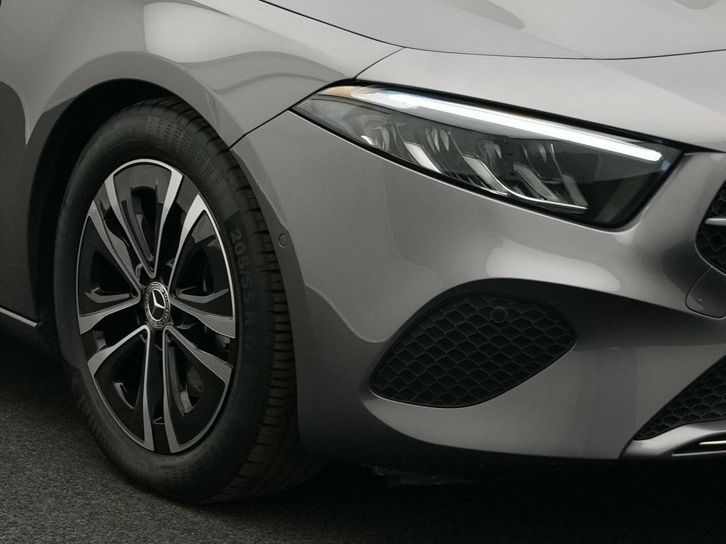 Mercedes-Benz A 180 2024