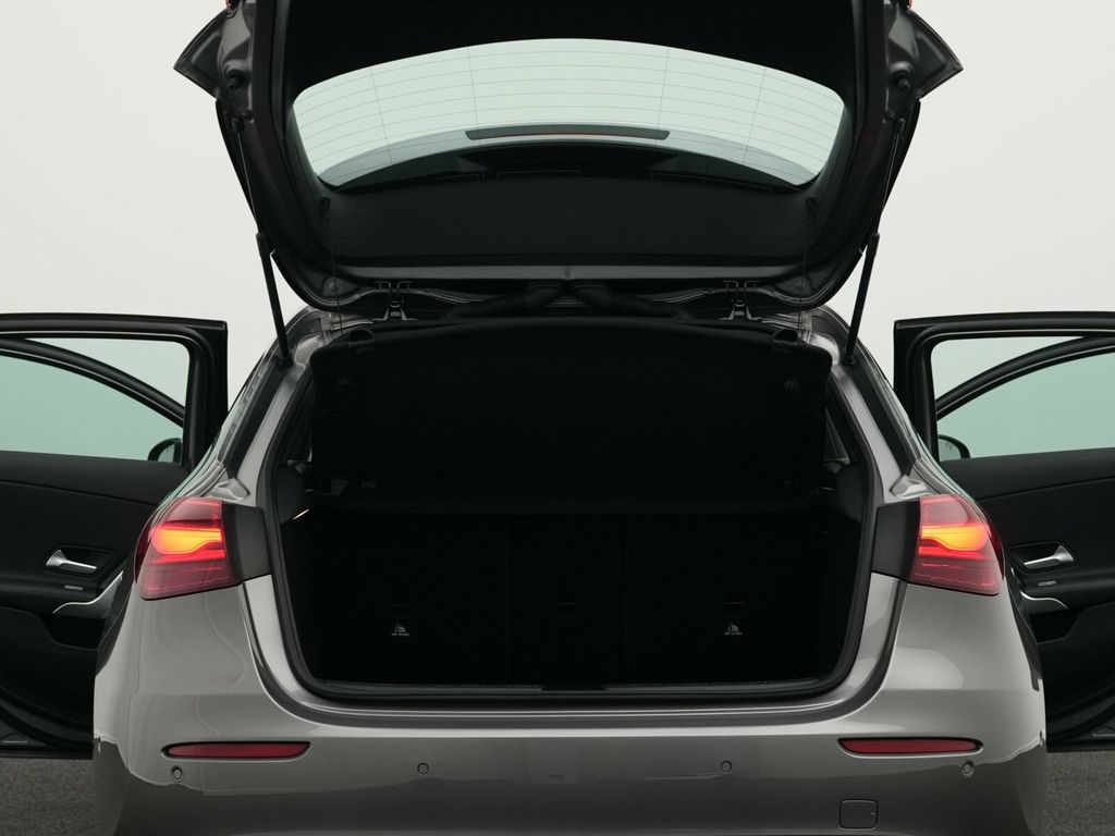 Mercedes-Benz A 180 2024