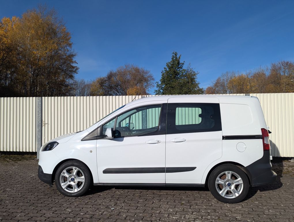 Ford Transit Courier 2020