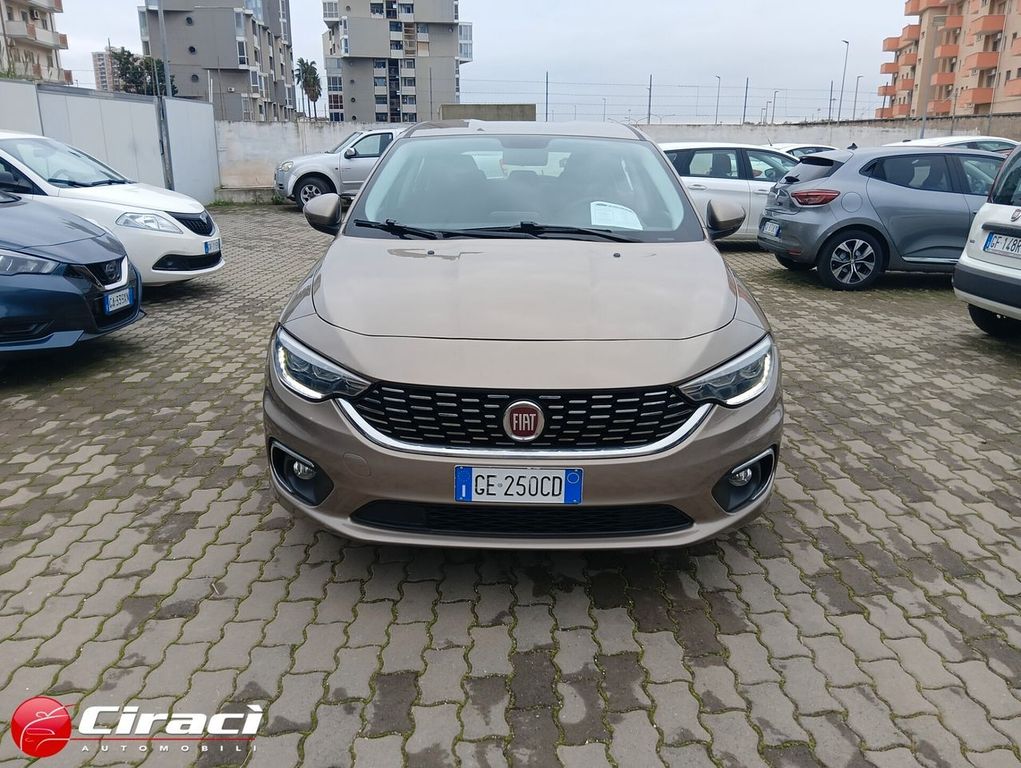 Fiat Tipo 2021