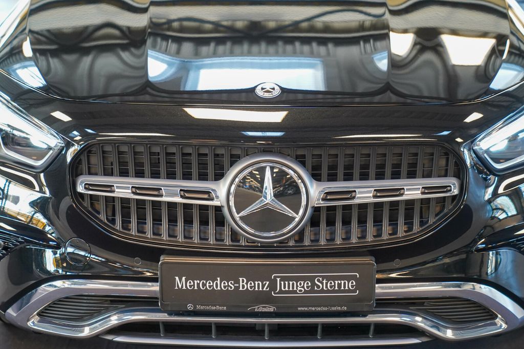 Mercedes-Benz GLA 200 2025