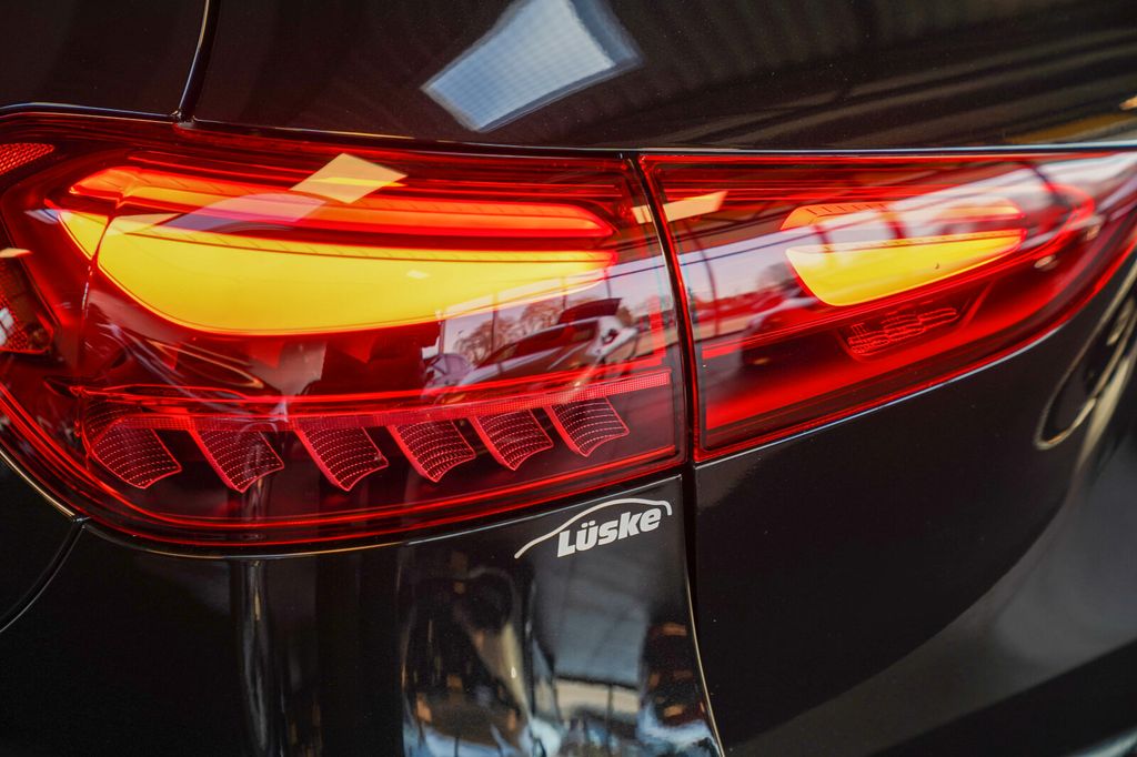 Mercedes-Benz GLA 200 2025