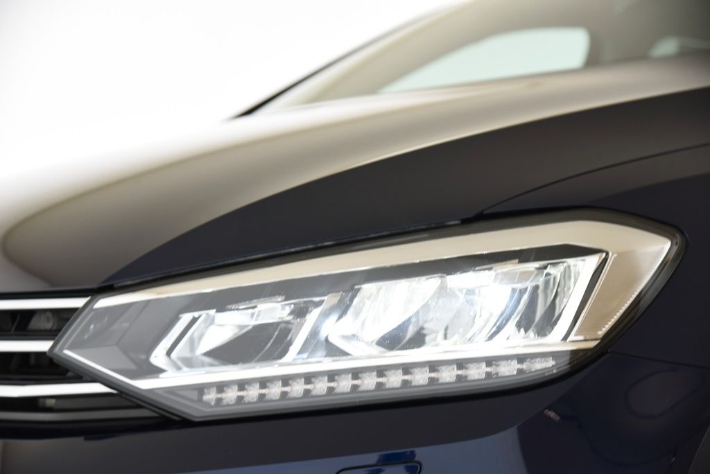 Volkswagen Touran 2024