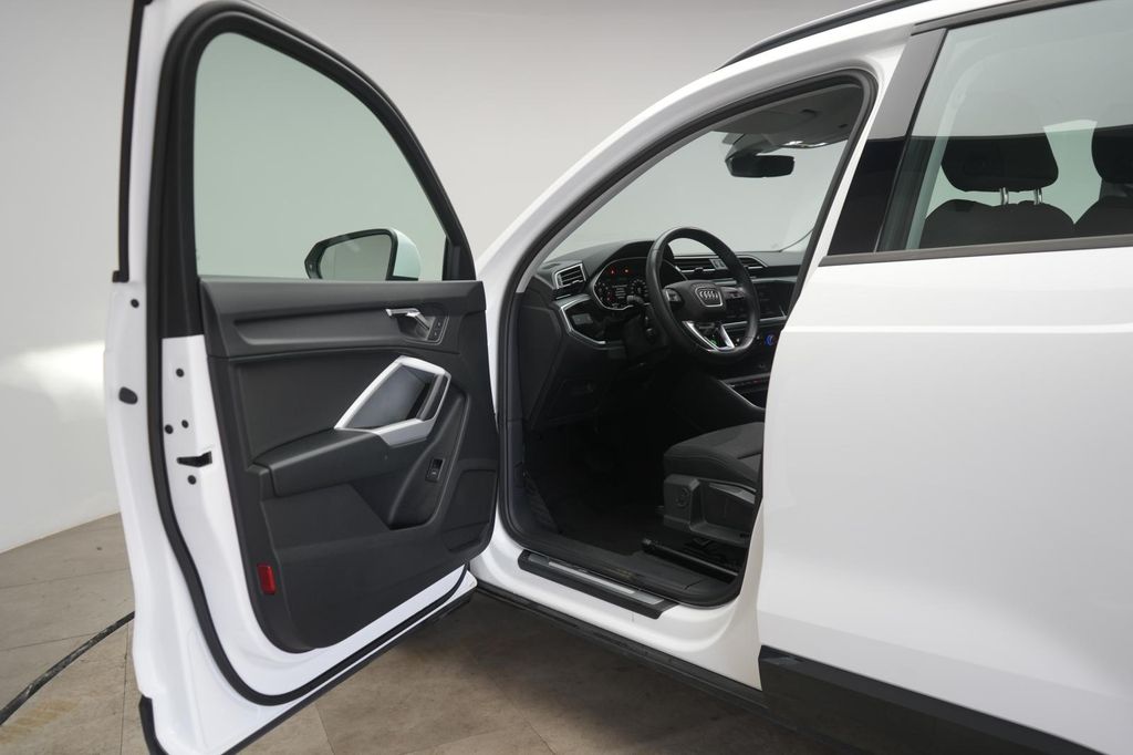 Audi Q3 2023