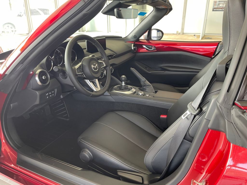 Mazda MX-5 2025