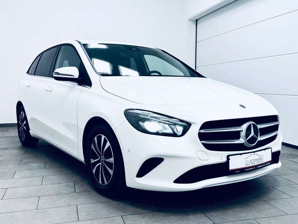 Mercedes-Benz B 180 2022