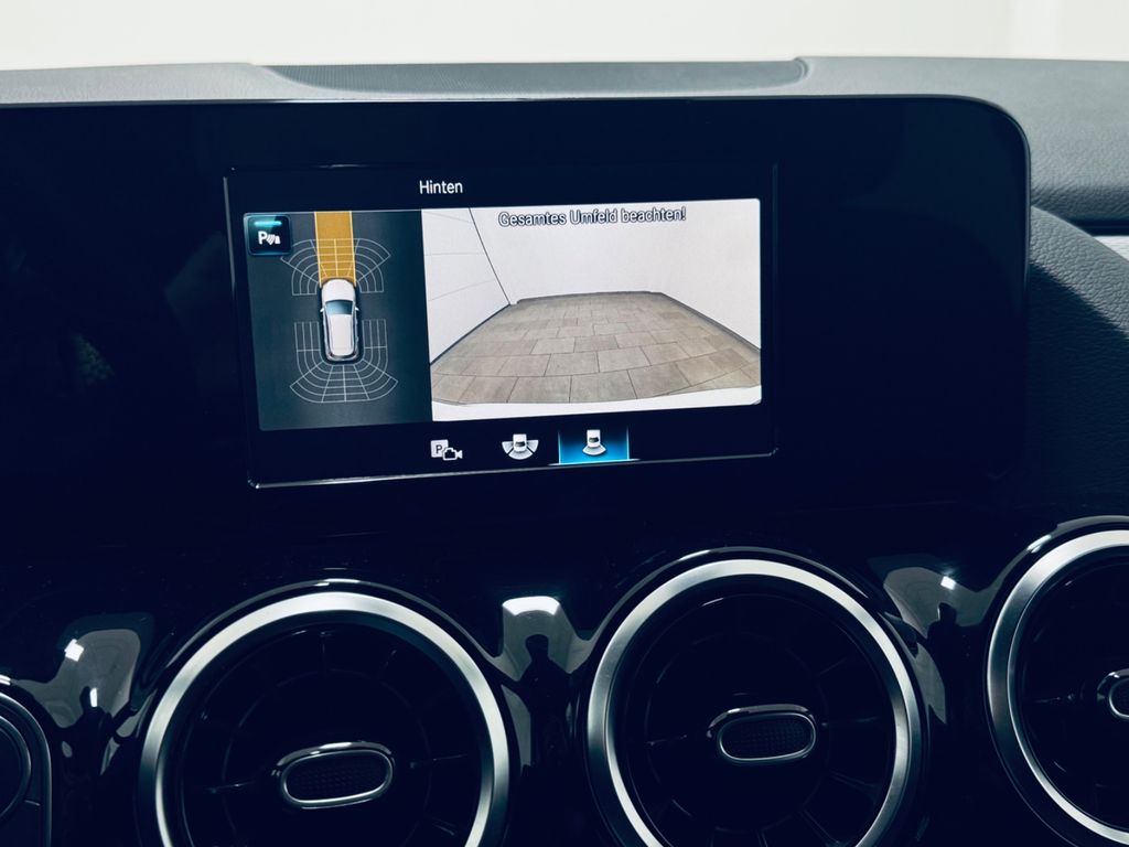 Mercedes-Benz B 180 2022